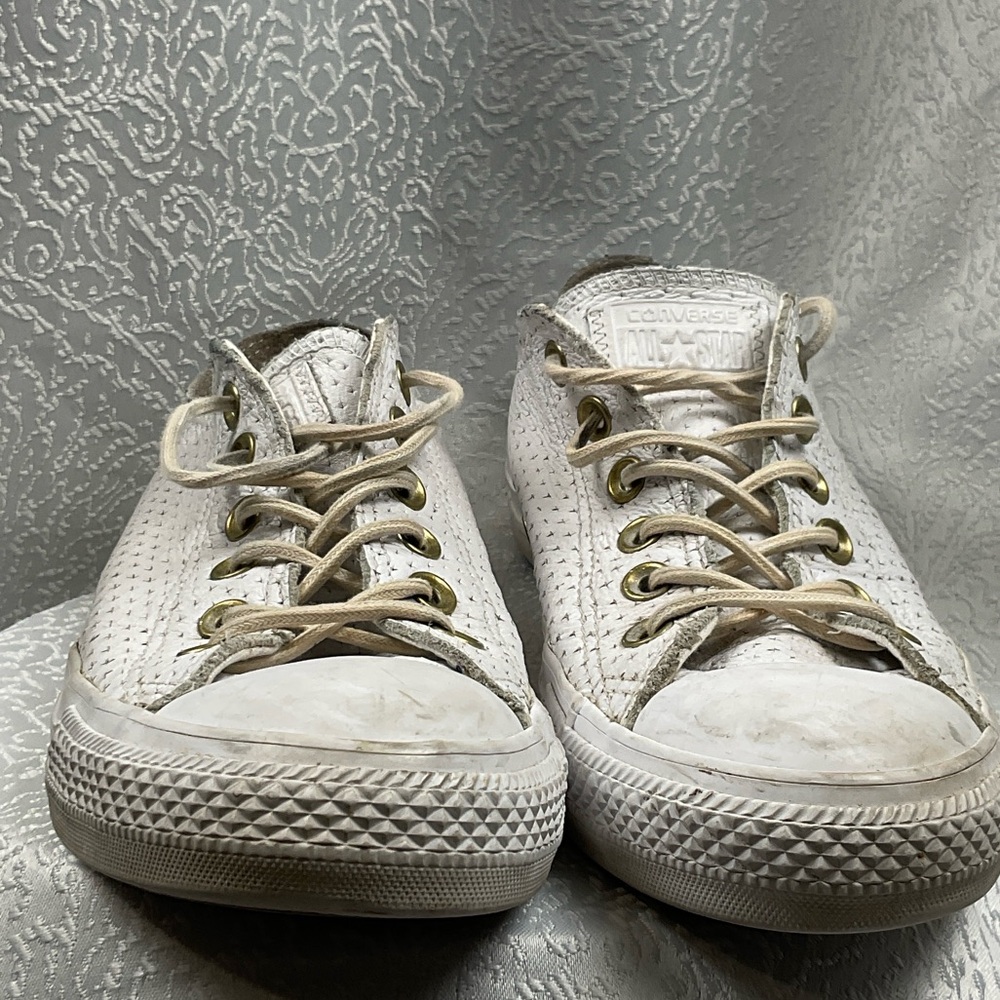 Converse White Leather Women's / Men’s Perforated White‎ Sneakers - Picture 5 of 7
